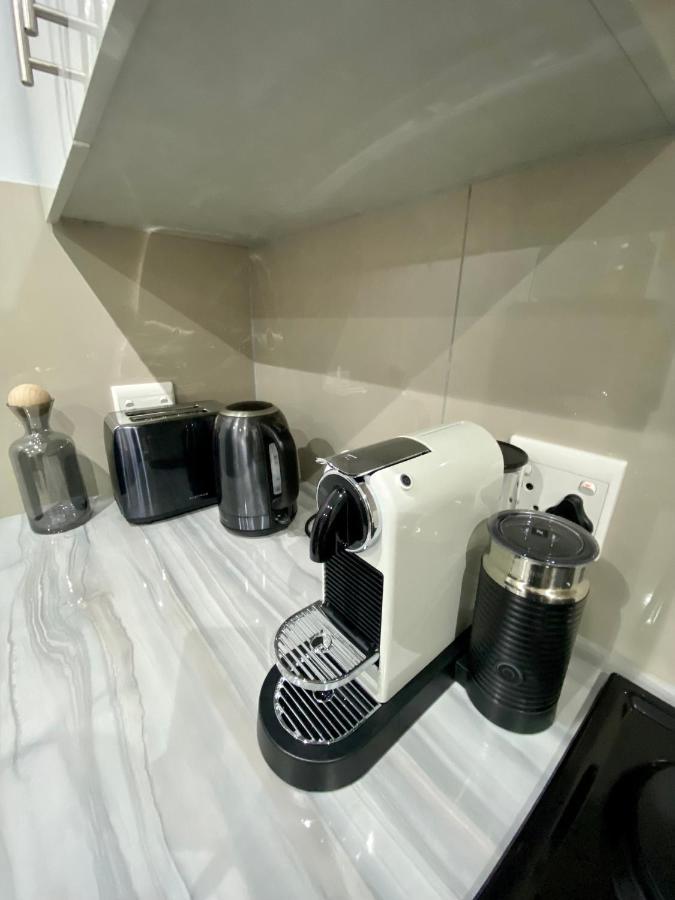 Trendy, Comfortable 1 Bedroom Apartments In מטטה מראה חיצוני תמונה