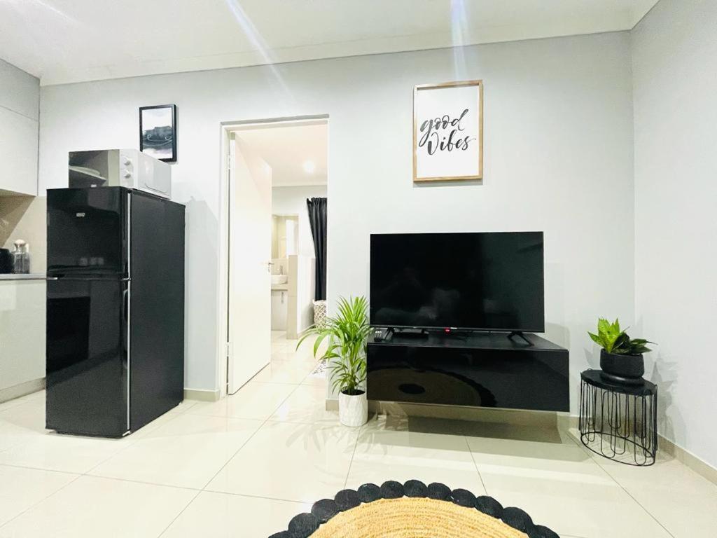 Trendy, Comfortable 1 Bedroom Apartments In מטטה מראה חיצוני תמונה