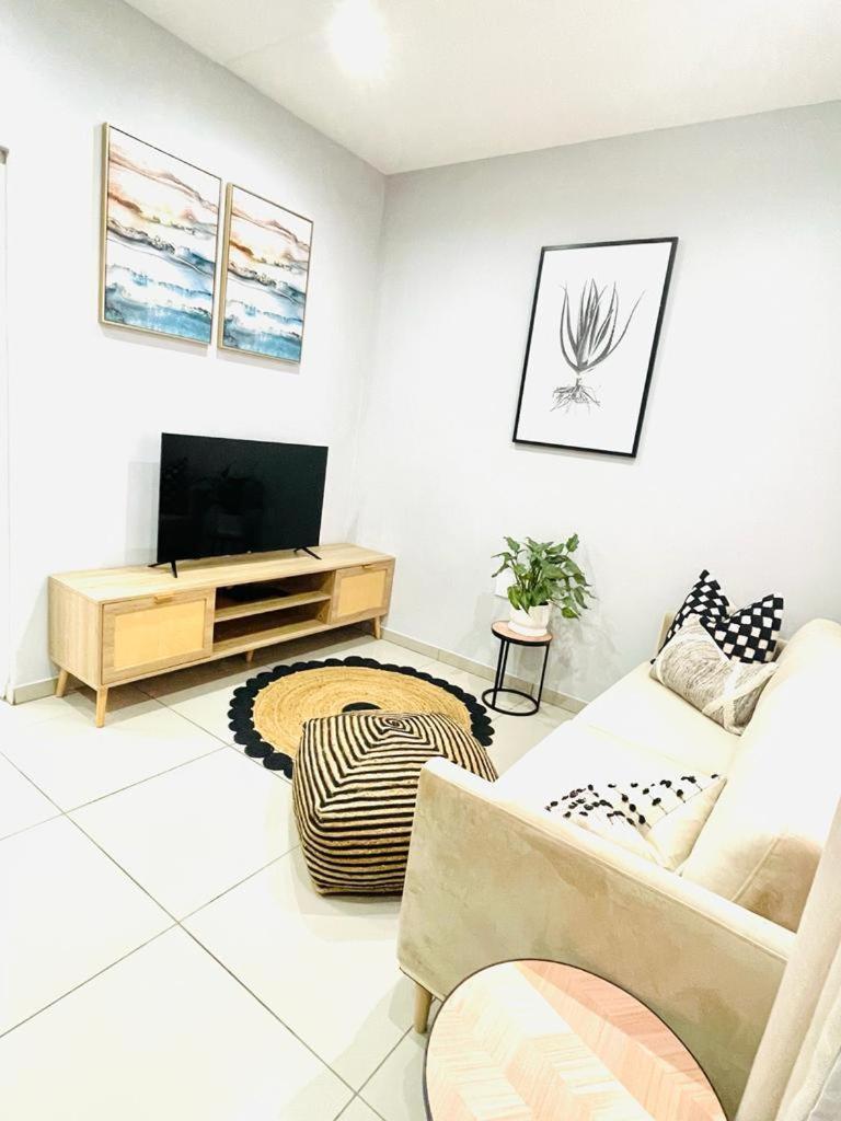 Trendy, Comfortable 1 Bedroom Apartments In מטטה מראה חיצוני תמונה